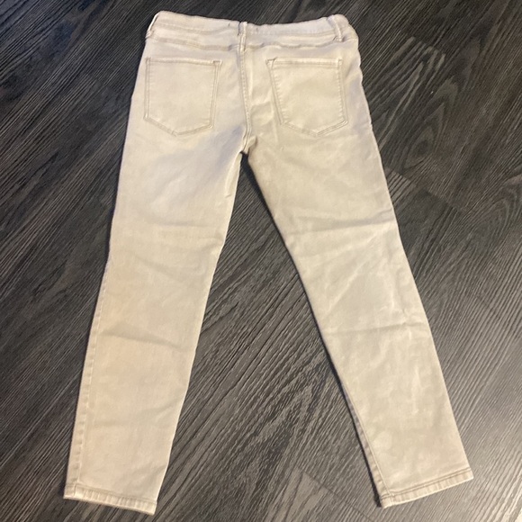 🍍FREE PEOPLE JEANS 🍍SIZE 30🍍25” inseam🍍D-2 - Picture 2 of 3